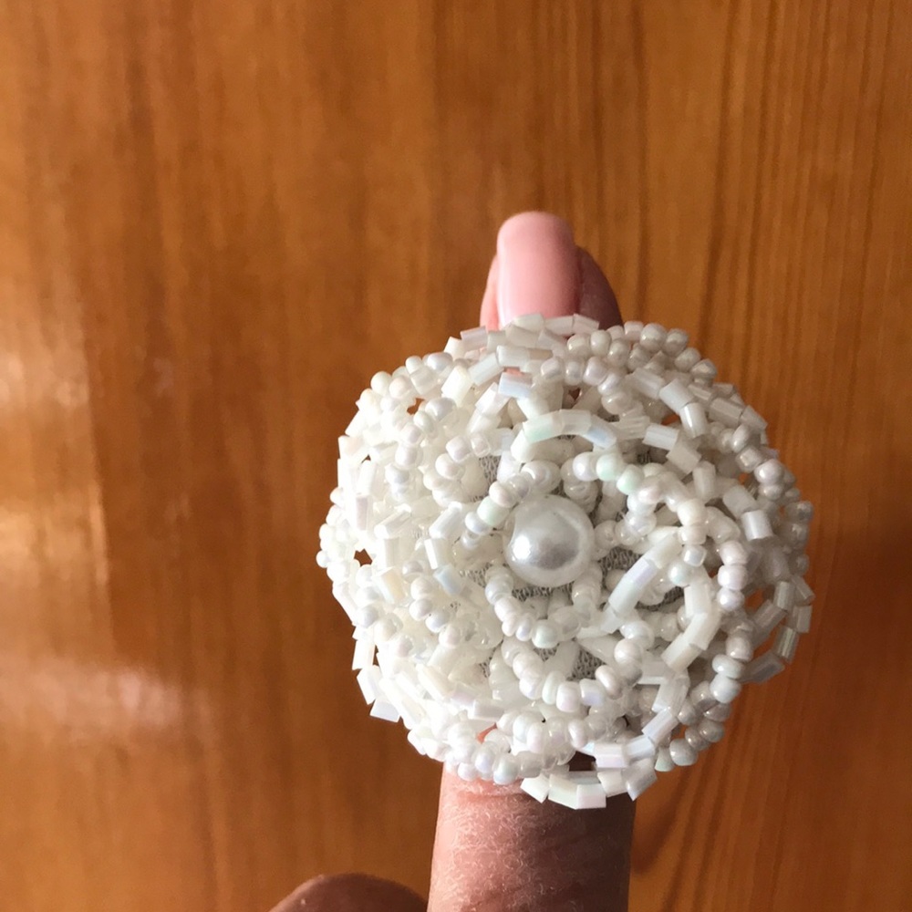 NEW Seed Bead Ring With Center Pearl